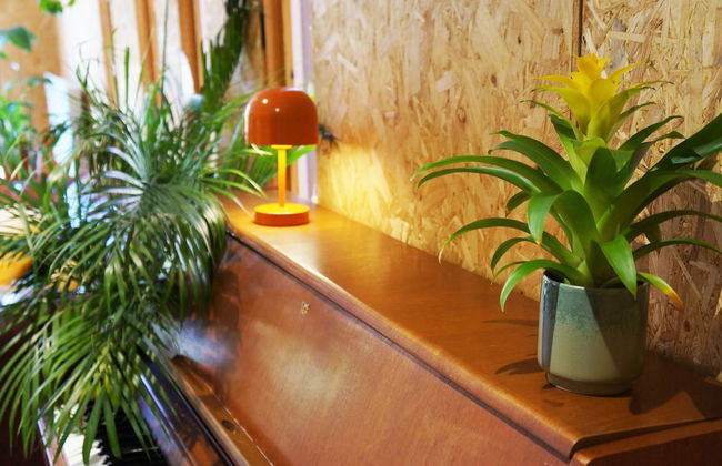 Zen Garden Cottage - Sleeps 2 - Patio & Parking - Foto 24