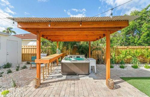 Tank Pool, Putting Green & 1 Mile to the Beach! - Foto 2