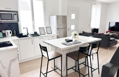 Grand Studio WiFi rapide RER B - Foto 4