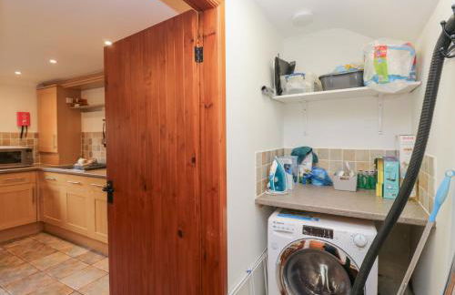 Low Dow Crag - Photo 16