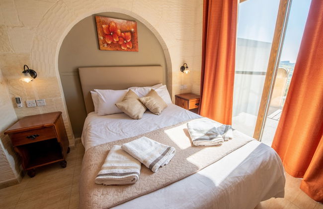 Ta Lucija 2 Bedroom Villa With Private Pool - Foto 8