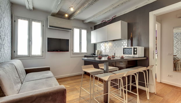 Leon D Oro Apartment by Wonderful Italy - Foto 2, Habitación