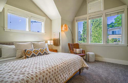 Exquisite Central Townhome with Spacious Loft and Gourmet Kitchen - Foto 15