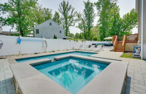 Gorgeous Keansburg Home with Pool Walk to Beach! - Foto 28