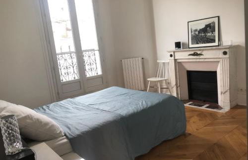 Vue Tour Eiffel et 5 minutes des Champs-Elysees Appartement 2 chambres Paris 16 Etoile - Foto 13