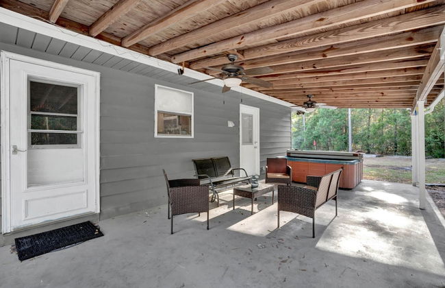 Uhost AI 4BR Retreat Hot Tub Firepit - Foto 19