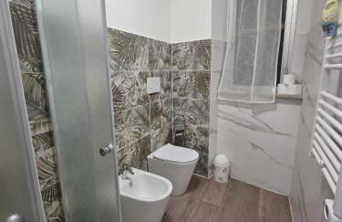 Gloria House - Photo 10