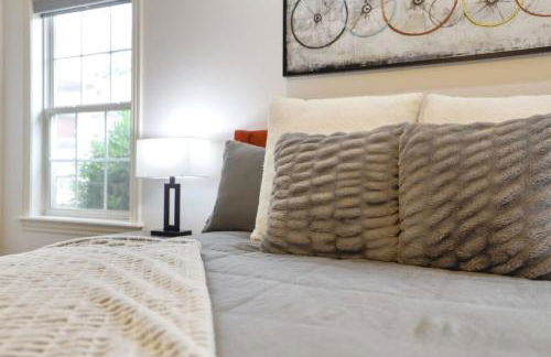 Club Coler- Ultimate Bike Home-Near DT - Foto 21