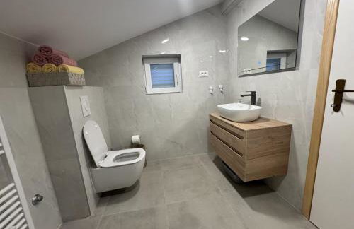 Apartment Skalin - Modern Comfort with a Local Touch - Foto 25