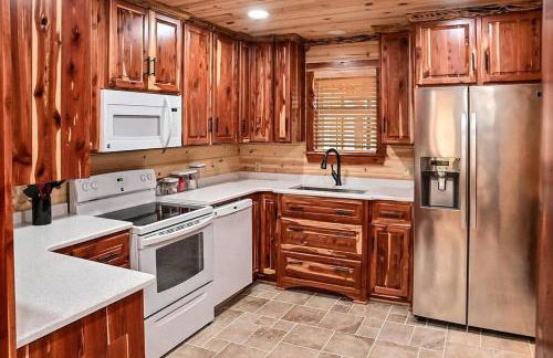 Cozy lakefront cabin with boat house and ramp on T - Foto 22