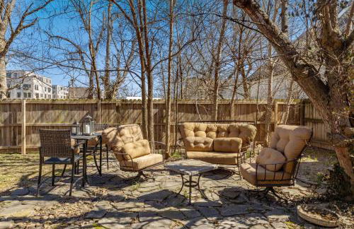 Little Red Roof-1mi to Downtown-Along Bike Trail - Foto 22