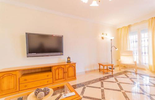 Cubo's Villa Paraiso - Photo 68