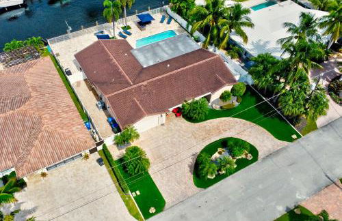 Riviera - Canal Views, Pool, & Work Friendly. - Foto 37