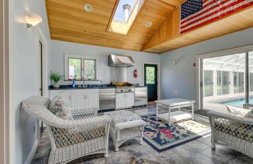 Secluded Family Getaway Near Stowe Deck and Hot Tub - Foto 8