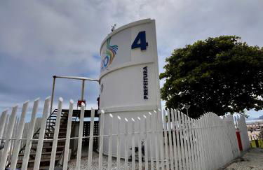 Barra Mares-apto p 4 pessoas em frente ao posto 4 Barra - Foto 53