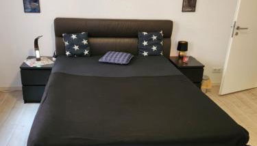 MD- Bukau, City, chic, Erdgeschoss, BESTPREIS- Leistung, für 1-5 Personen, 1 Dreibettzimmer, 1 Doppelzimmer 79 qm , Küche, Bad - Foto 2