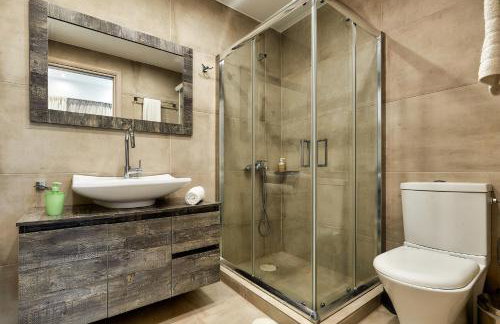 Villa Emilia Agia Pelagia with Heated Pool - Photo 32