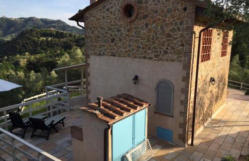Valuable rustic Tuscan swimming pool, breathtaking view of Camaiore - Photo 33