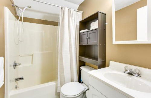 Less Than 1 Mi to Snowmobile Trails Cozy Cadillac Retreat - Foto 18