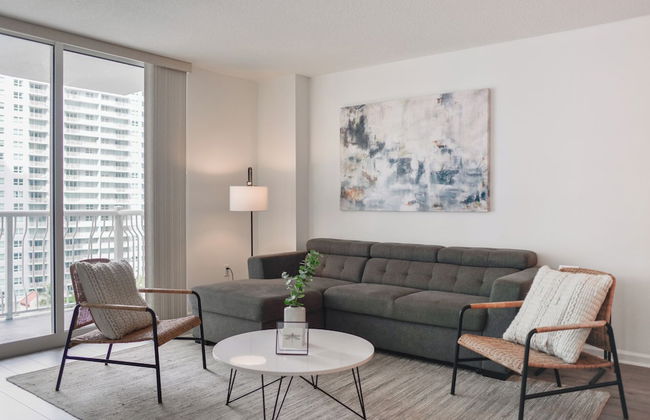 Modern Condos Available in Brickell - Photo 73