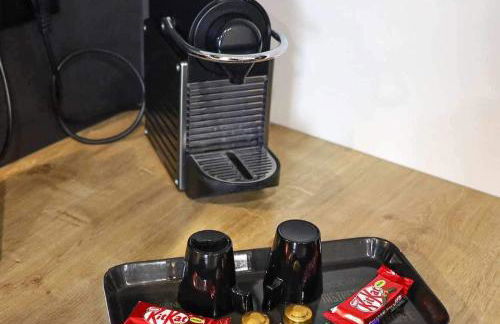 Jolie petit F2 dans maison - Photo 4