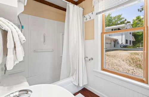 Tuckaway Cottage by Simple Life Rentals - Foto 9