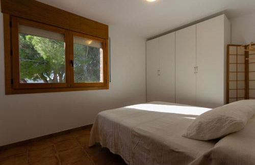 INNOUTHOME Gran casa y piscina torrente - Foto 35