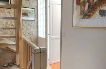 The Street of the Singing Bird. - Foto 5