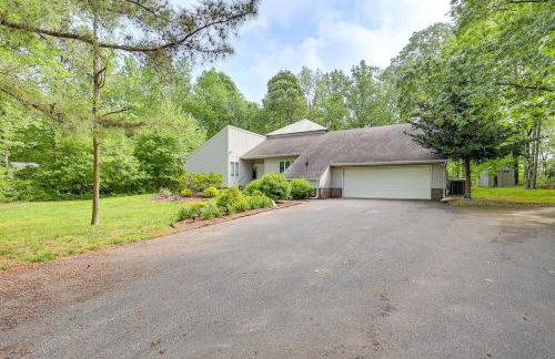 Pet-Friendly Dover Retreat with Yard and Pool Table - Foto 26