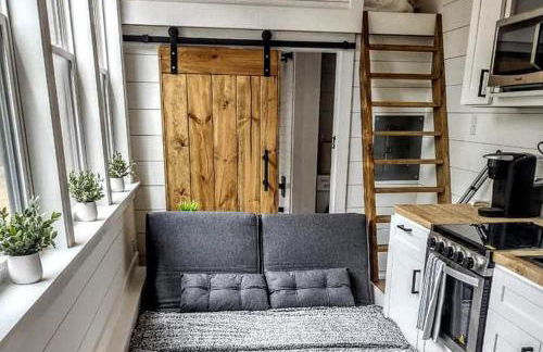 Tiny Home Big Fun - Foto 23