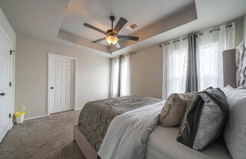 Gorgeous, Brand New 3 Bedrooms Home- Near SeaWorld & Lackland AFB - Foto 25
