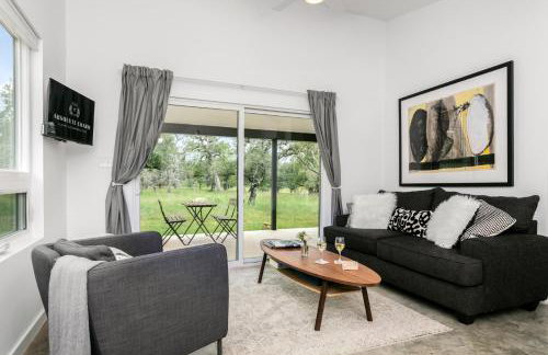 Art Ranch - Goldsworthy - Hill Country Getaway, Gas Grill, Art Classes Onsite - Foto 14