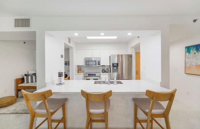 Sky High 31st Floor Condo W Parking - Foto 60