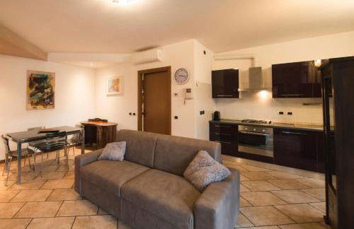 Appartamento Luminoso con Terrazzo, Milano Fiera - Foto 26