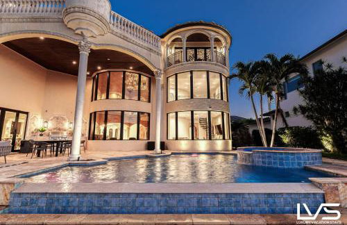 Villa Rhodes Palatial Waterfront Beach Estate - Photo 24
