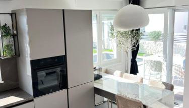 Luxury apartment Black Pearl Beluga with private Pool and Jacuzzi - Foto 2