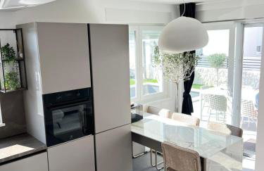 Luxury apartment Black Pearl Beluga with private Pool and Jacuzzi - Photo 1