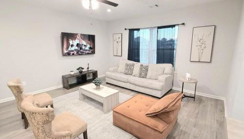 Brand-new home close to LSU campus - Foto 1