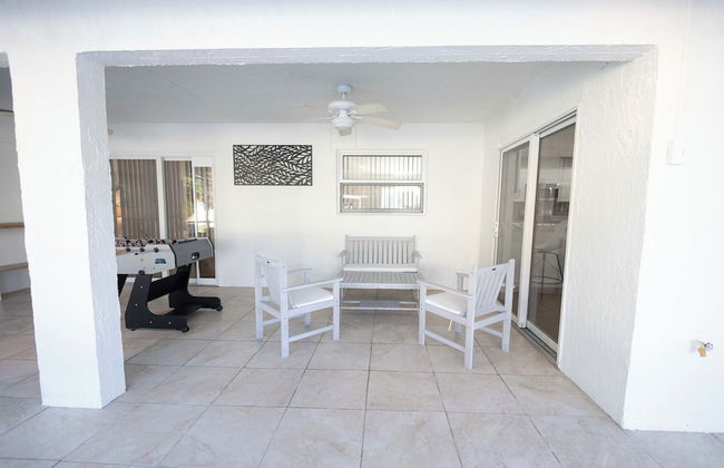 Villa Royale 4 BR Home w Pool & Hot Tub - Foto 46