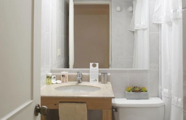 MR Mar Suites - Photo 30