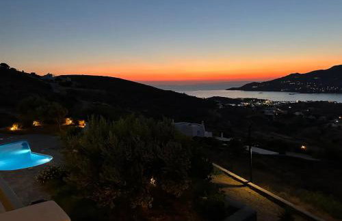 Stelios-Korina Villa with Pool and Stunning View in Syros Posidonia - Photo 33