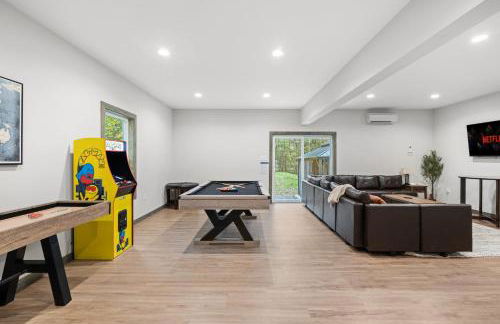 Twin Chalet - 6 BDs Hot Tub Game Area and more - Foto 19