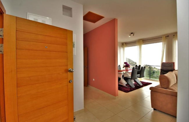 Farious Villa - Photo 27