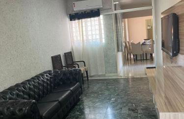 Apto amplo no Coração de Barreiras 3 Quartos 4 Banheiros Comporta até 7 hóspedes 157m2 - Photo 2