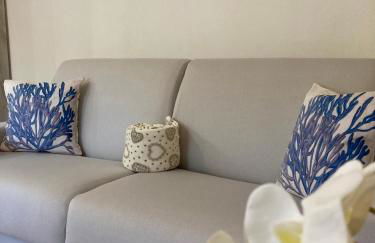 La Marina Apartment with Pool - Foto 9