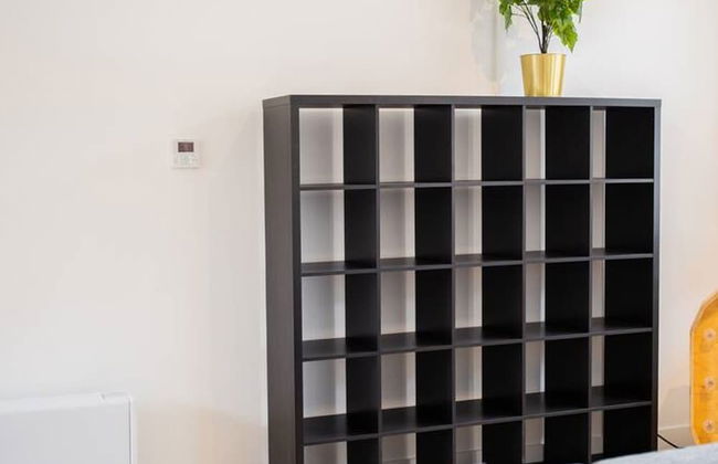 Serviced 3BR Apartment in Utrecht - Photo 9