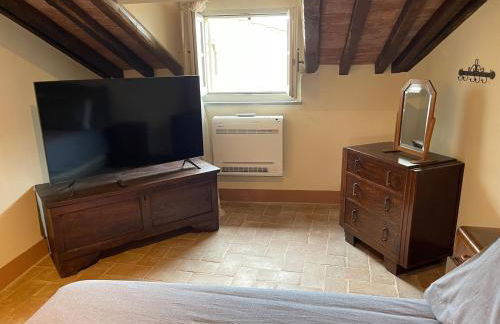 2 King Bed, 2 Full Bathroom Apartment in Umbria - Tuscany - Photo 30