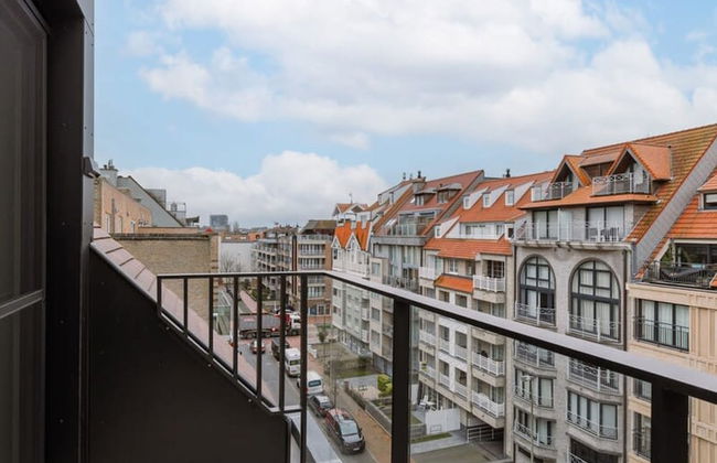 Charming Apartment on top Location in Knokke - Photo 2