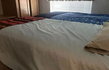 Wonderful Cottage Overlooking the Lake with Porch in Florida - Foto 14