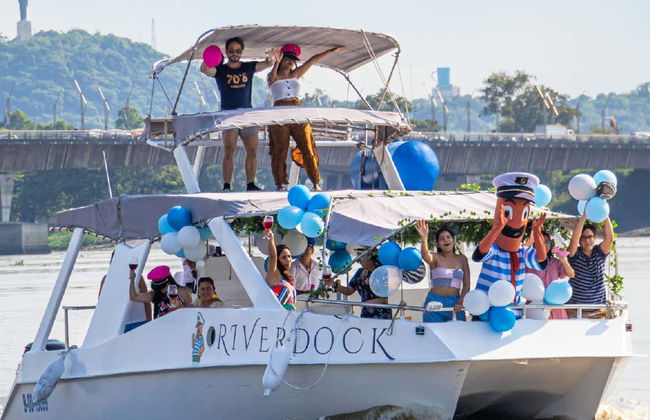 Guayas River Sunset Catamaran Trip - Photo 3